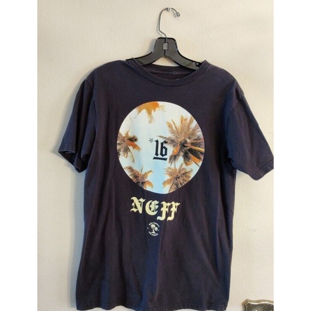 Vintage Men's Neff Black Yellow White Graphic T Shirt Size M